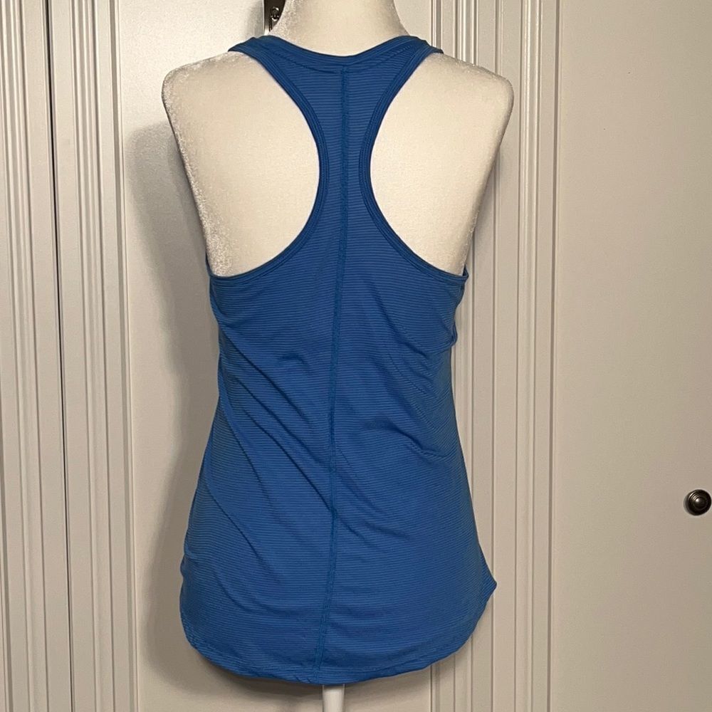 Under Armour Threadborne Streaker Tank - Picture 4 of 7